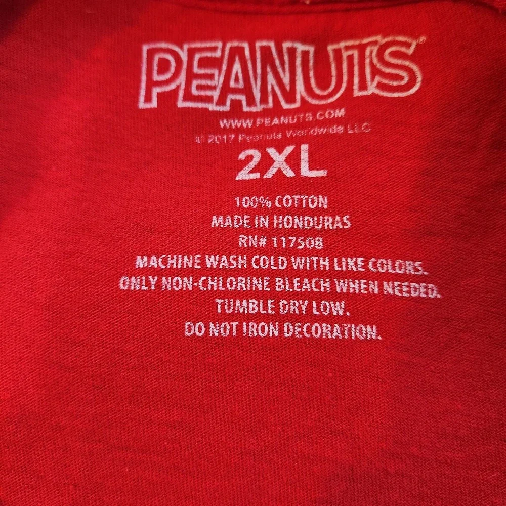 Peanuts‎ Snoopy Chill Shirt Mens 2XL Graphic Tee Cartoon Dog Comic 2017